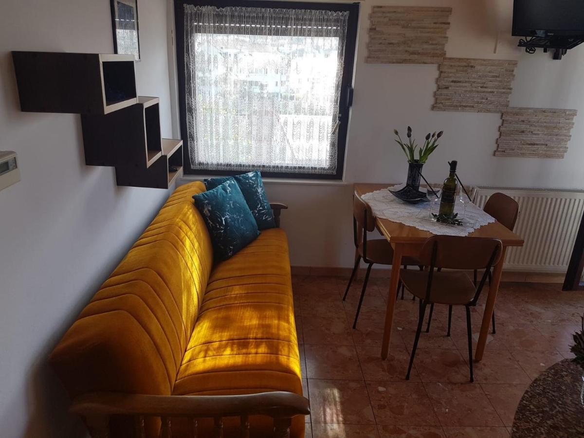 Apartments Marija Nada Малинска Экстерьер фото