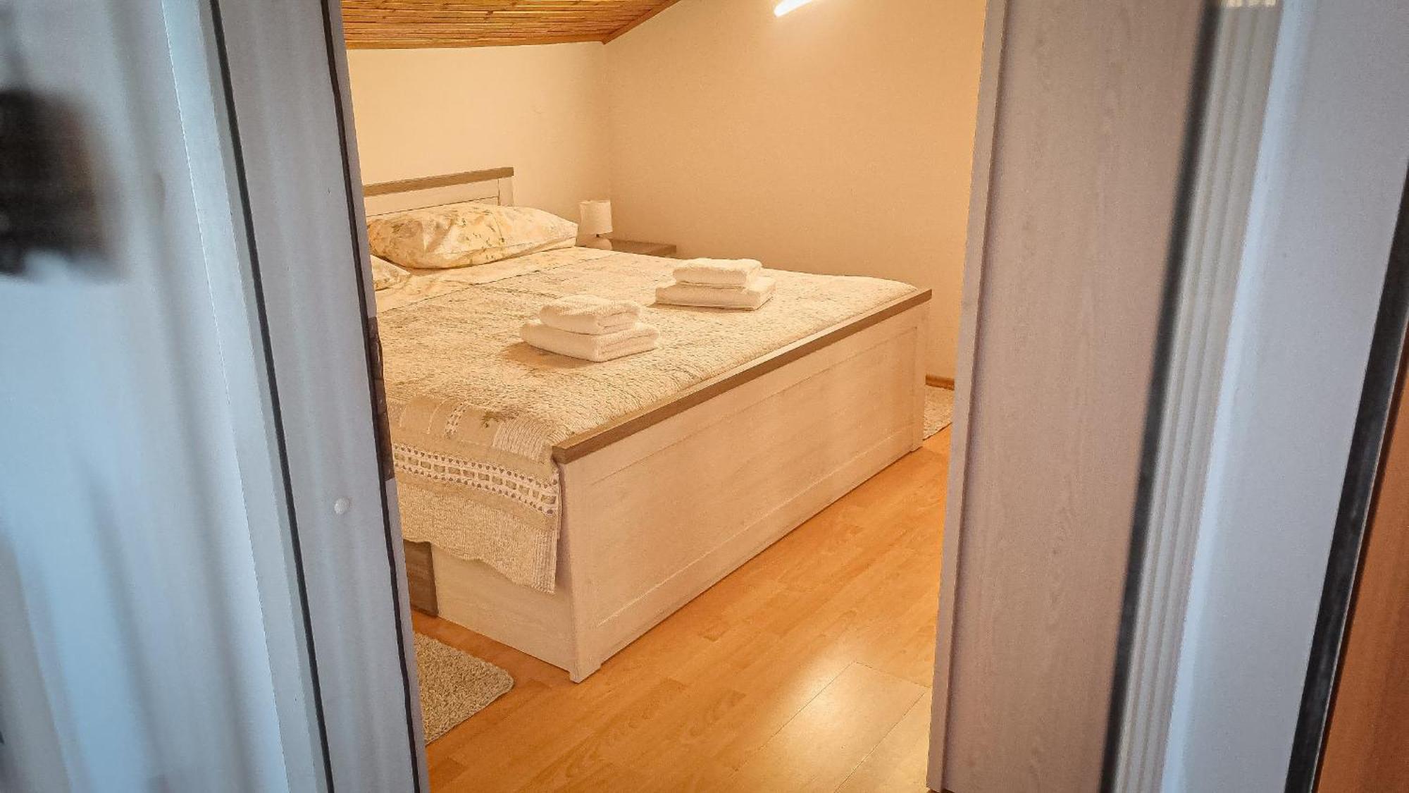Apartments Marija Nada Малинска Экстерьер фото